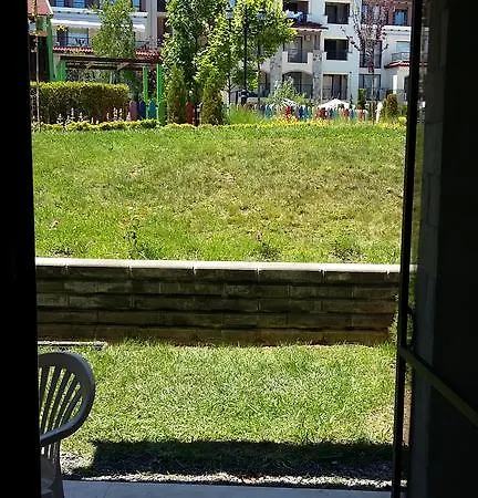 First Line In Kavaci Apartmán