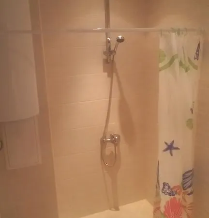 First Line In Kavaci Apartmán